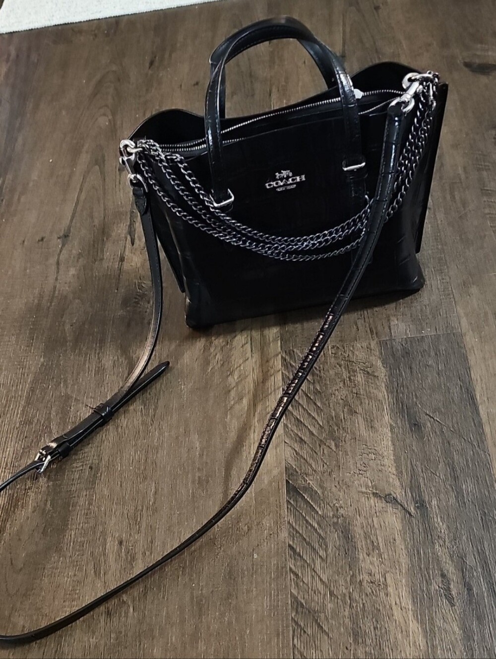 Coach Mollie Tote Bag 25 with Gunmetal Chain Strap